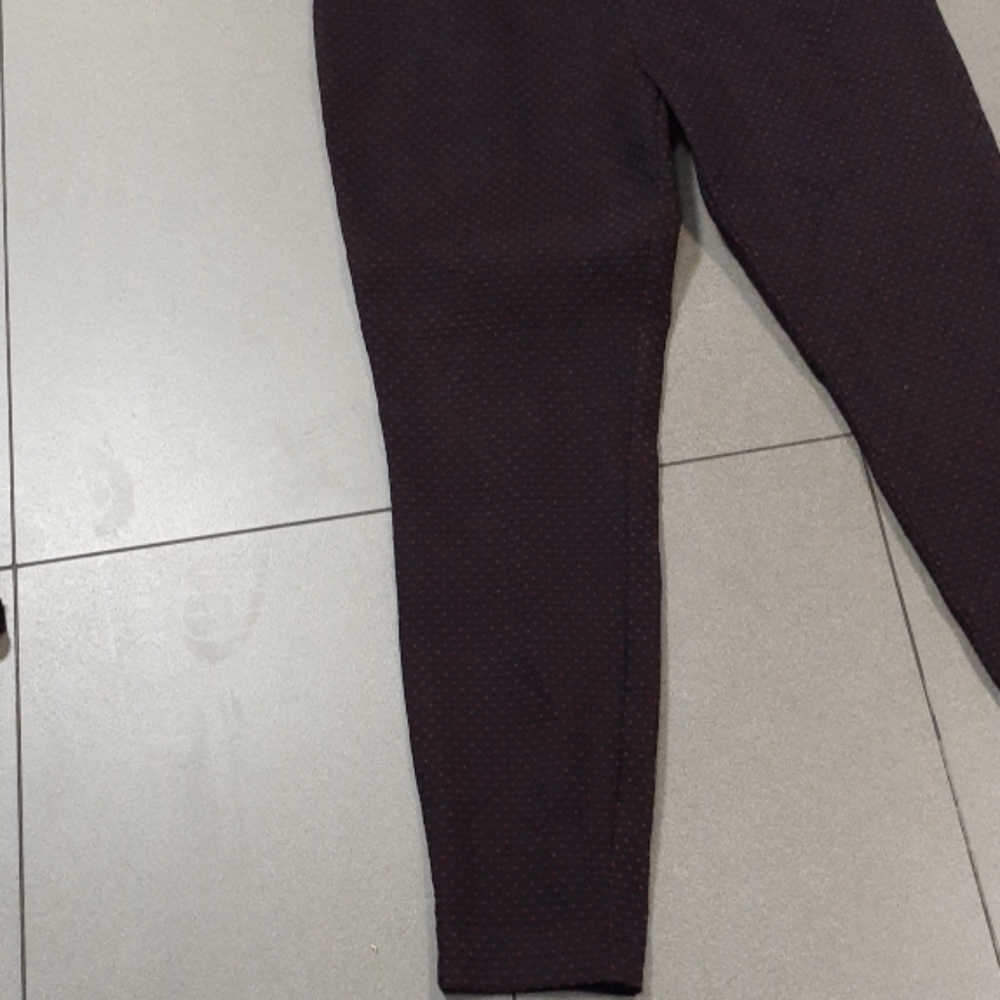 Pants - Picture 2 of 5